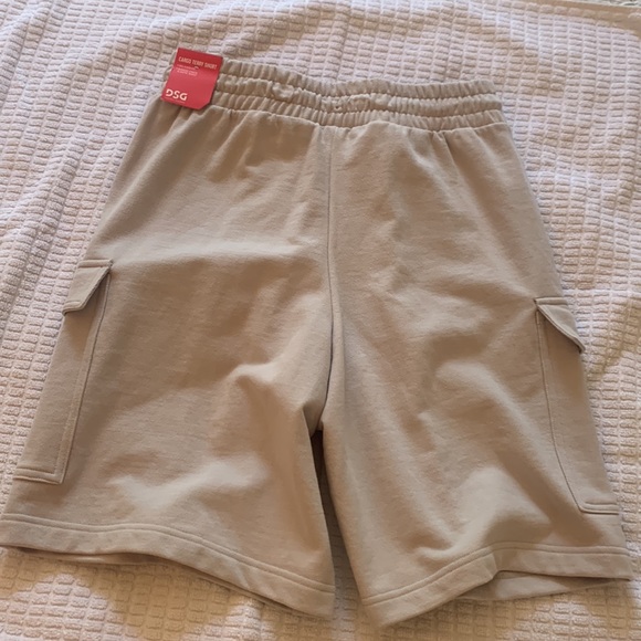 DSG Cargo Terry Shorts - Picture 2 of 4